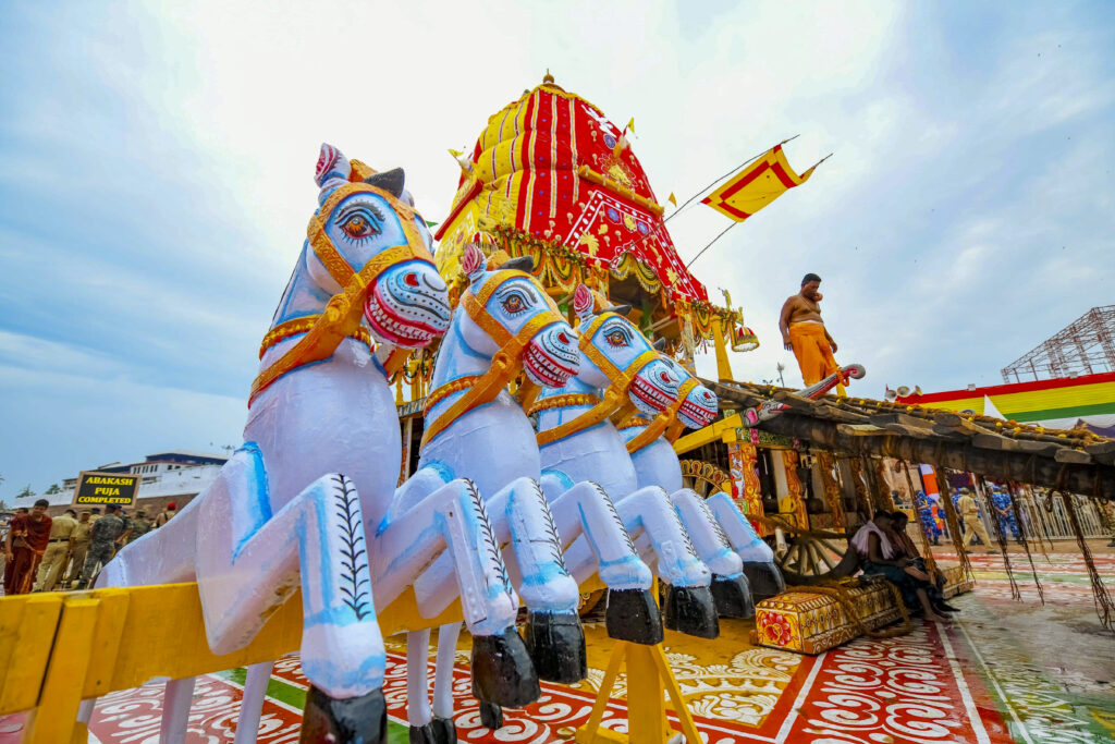 Rath Yatra 2025: Puri Echoes with Chants as Trinity Embarks on Sacred Chariot Journey