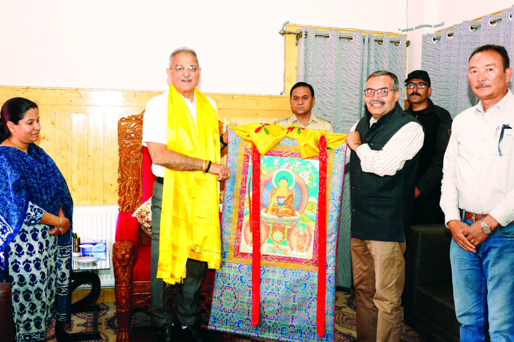 Lt Governor of Ladakh Kavinder Gupta meet Rajesh Ranjan, Vice-Chancellor of Central Institute of Buddhist Studies (CIBS) in Choglamsar to discuss traditional arts, Sowa Rigpa Hospital, and student programs.