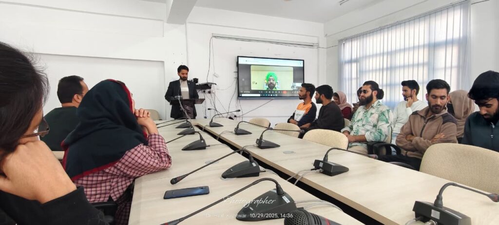 Week-long workshop on Kashmiri Script Writing begins at JU Campus