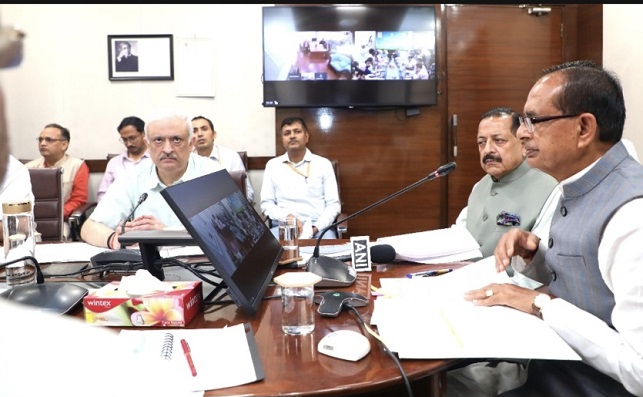 Centre releases Rs 171 Cr PM-KISAN aid to 8.55 lakh flood-hit J&K farmers; LG, CM hail announcement