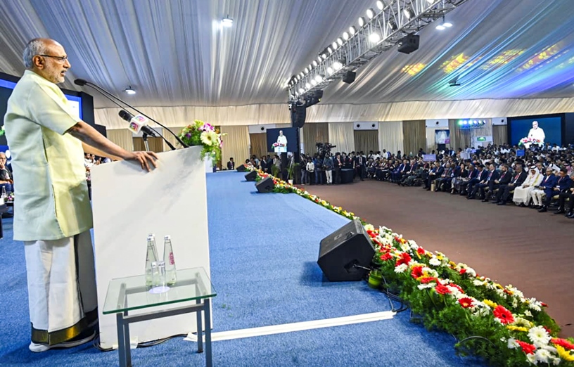 India a friendly country, does not dictate terms to anyone: Vice President