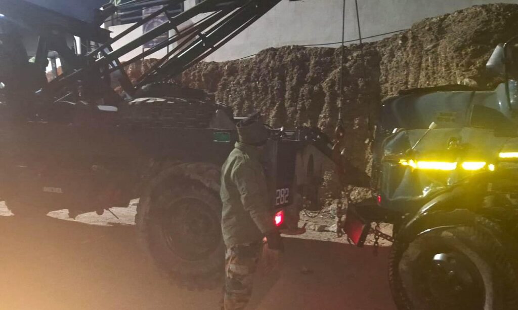 Army swiftly restore traffic on Kargil–Leh axis after night-time recovery Op at Khangral