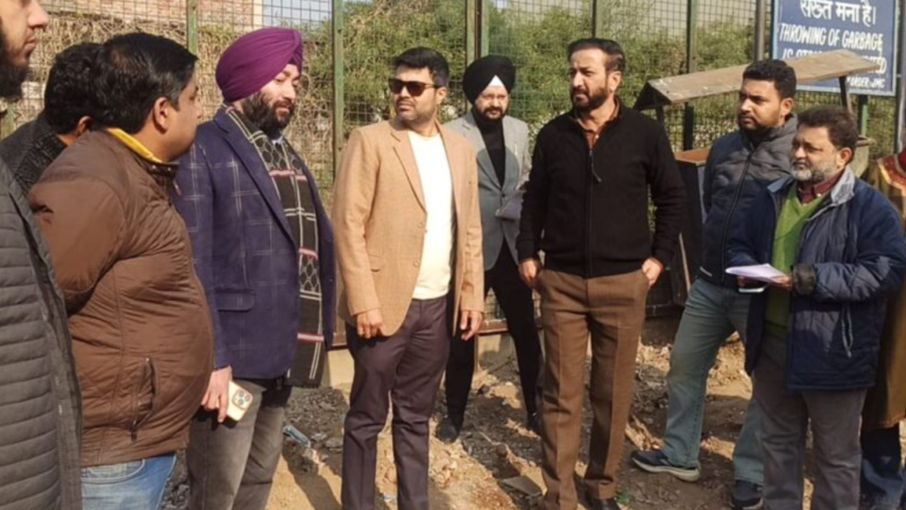 JMC Chief Conducts Cleanliness Drive Inspection in Several Jammu Wards