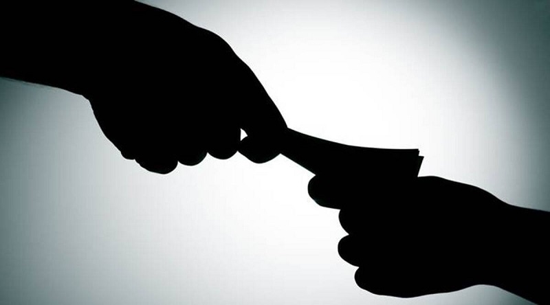 ACB traps, arrests Reasi Junior Engineer accepting ₹8,000 bribe; habitual offender with 3 prior cases