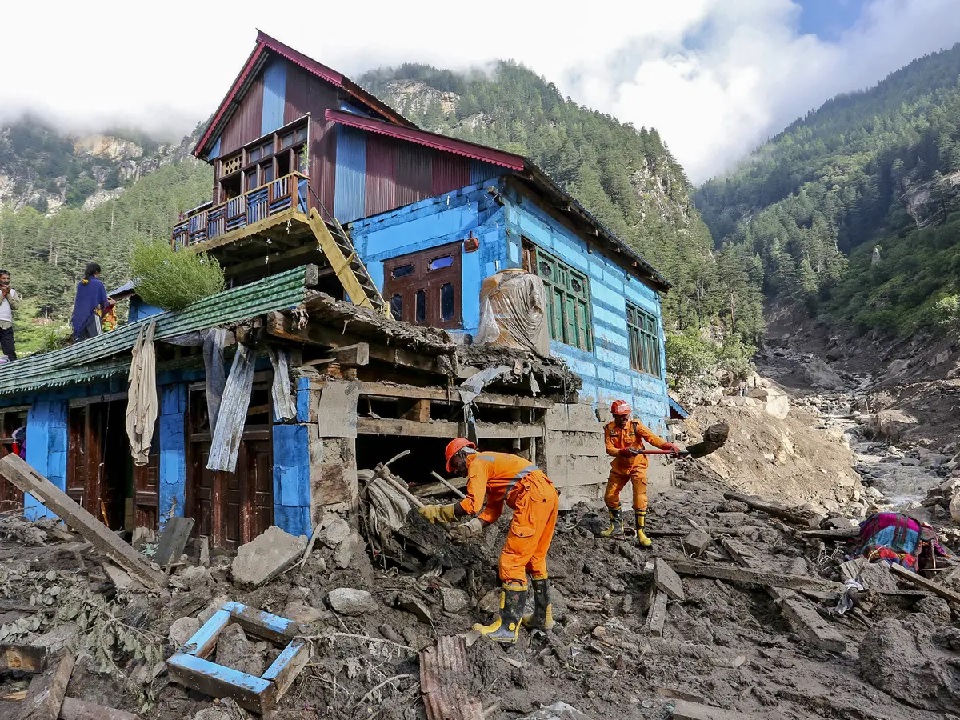 J&K: 152 dead, nearly 21,000 structures damaged in 2025 rain fury