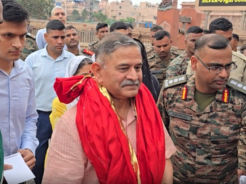 Army Chief Offers Prayers at Jagannath Temple, Seeks Blessings for Soldiers and Families