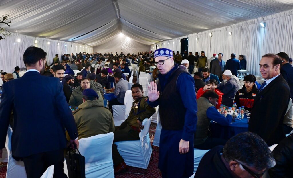 CM Omar hosts Iftaar in Srinagar, emphasizes unity, compassion