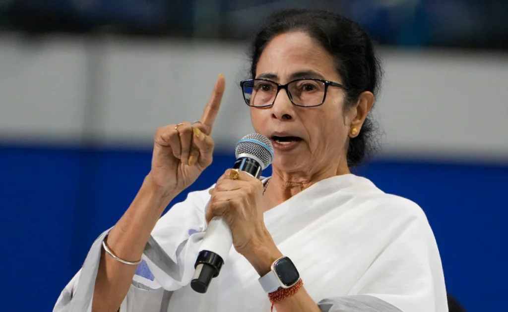 Mamata hits back at PM, accuses Modi of misrepresenting facts over fish production