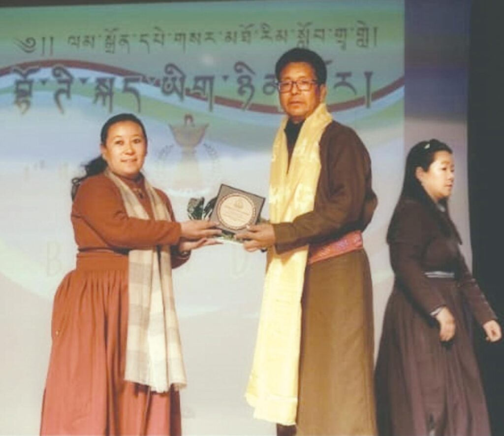 Lamdon School celebrates Bhoti Day with procession and cultural events