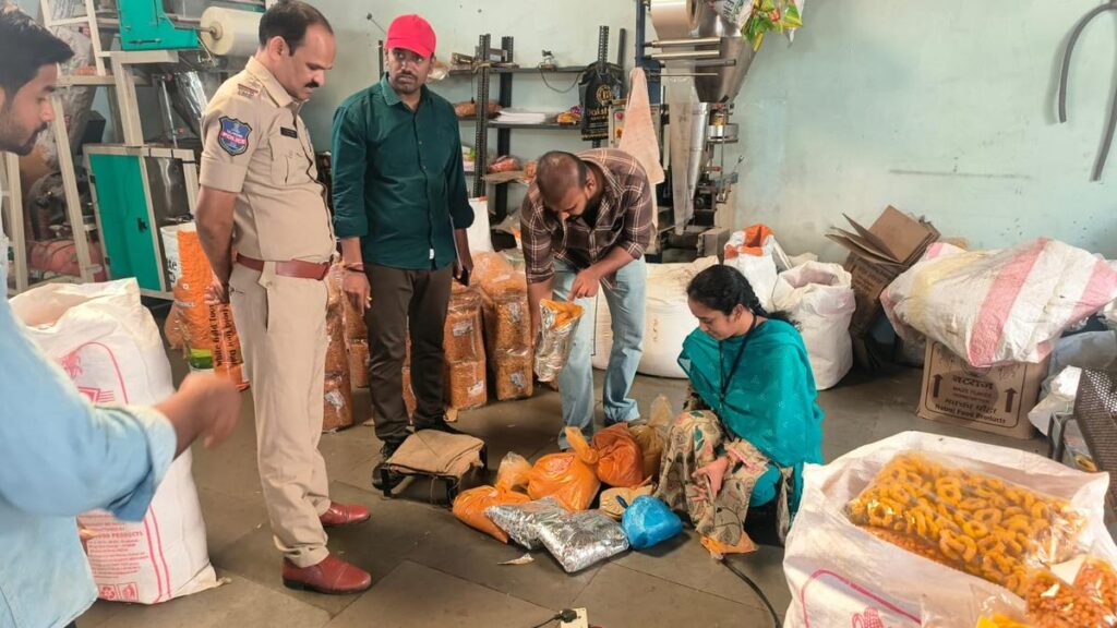 Three Held in Delhi for Repackaging and Selling Expired Food; Large Stock Seized