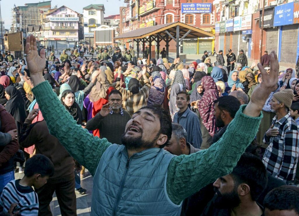 Kashmir Erupts in Celebrations Over US-Iran Ceasefire
