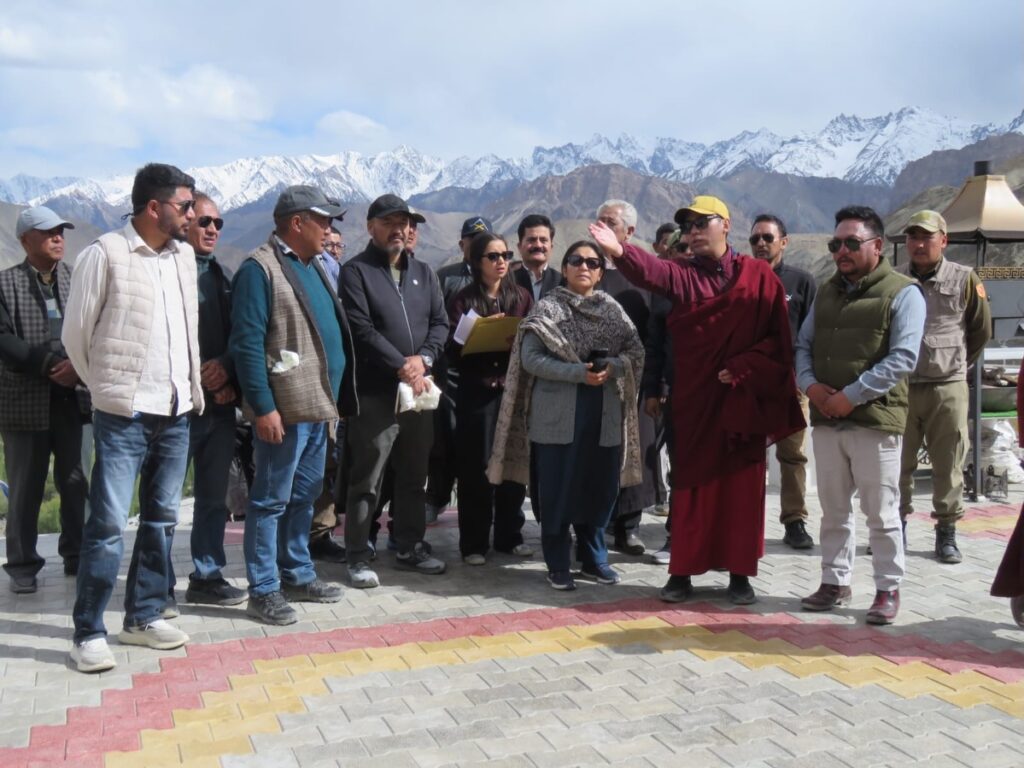 DC Kunzes Angmo reviews arrangements in Tia ahead of Gyalwang Drukpa’s visit