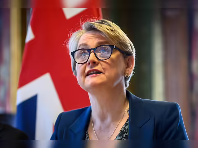 UK Foreign Secretary Heads to India, China for High-Level Discussions
