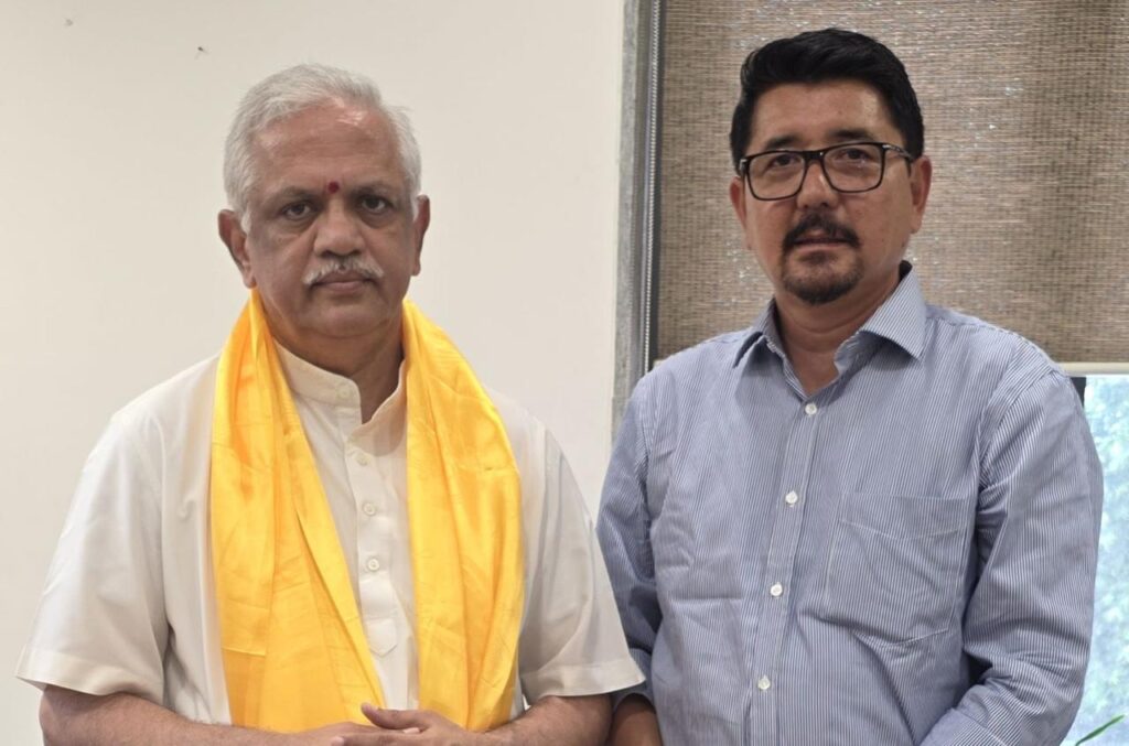 Adv Gyalson calls on BJP Nat’l Gen Secy B.L. Santhosh; Ladakh issues discussed