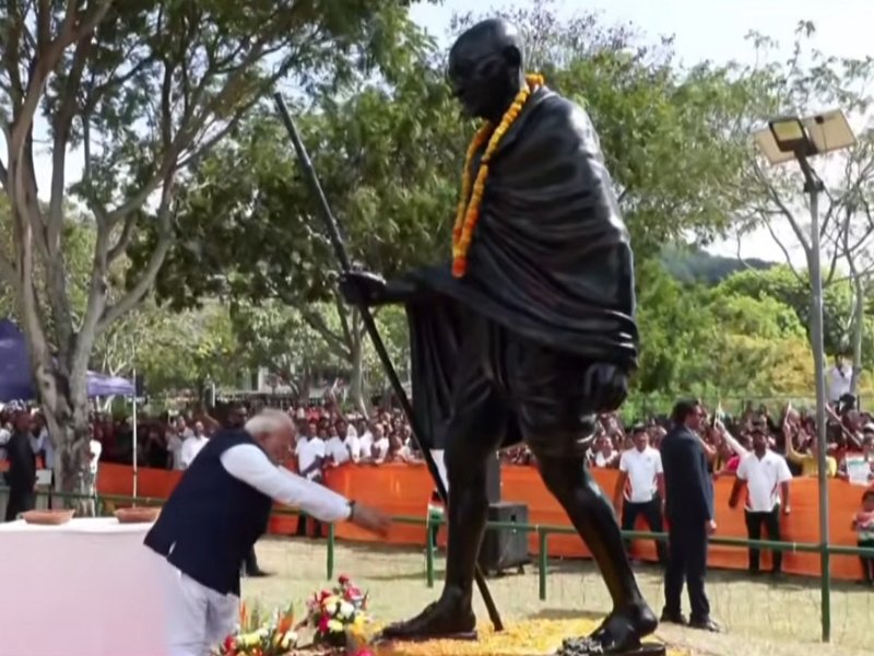 PM Modi Honors Mahatma Gandhi, Meets Indian Community During Seychelles Visit
