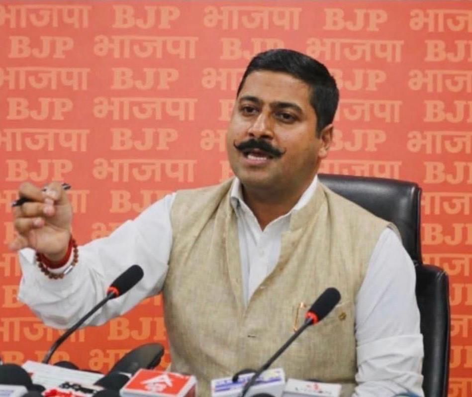 ‘Barking Dog Seldom Bites’: Gaurav Mocks Pakistan Minister’s Water Threats