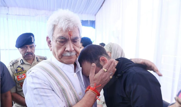 LG Manoj Sinha Visits Martyred Policeman Ashiq Qureshi’s Family, Pays Tribute