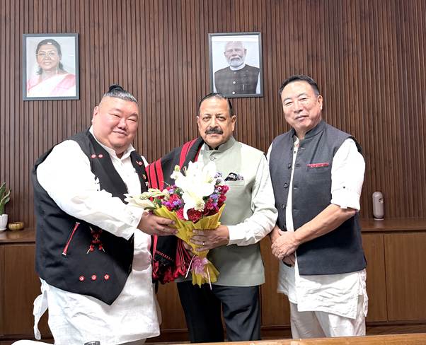 Temjen Imna Along, Nagaland Minister Call on Dr Jitendra Singh