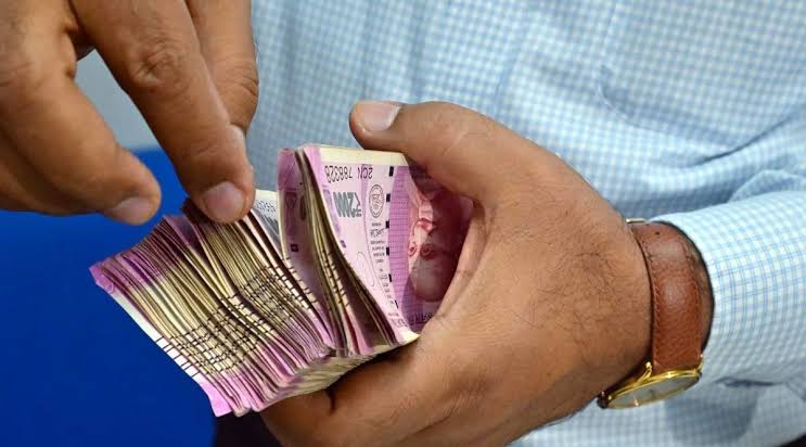 ₹2,000 Notes Worth ₹5,451 Crore Still in Circulation, RBI Reaffirms They Remain Legal Tender