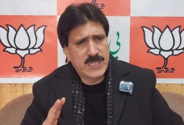 J-K BJP condemns IAS officer’s conduct, asks bureaucrats to adopt ‘post-2019 work culture’